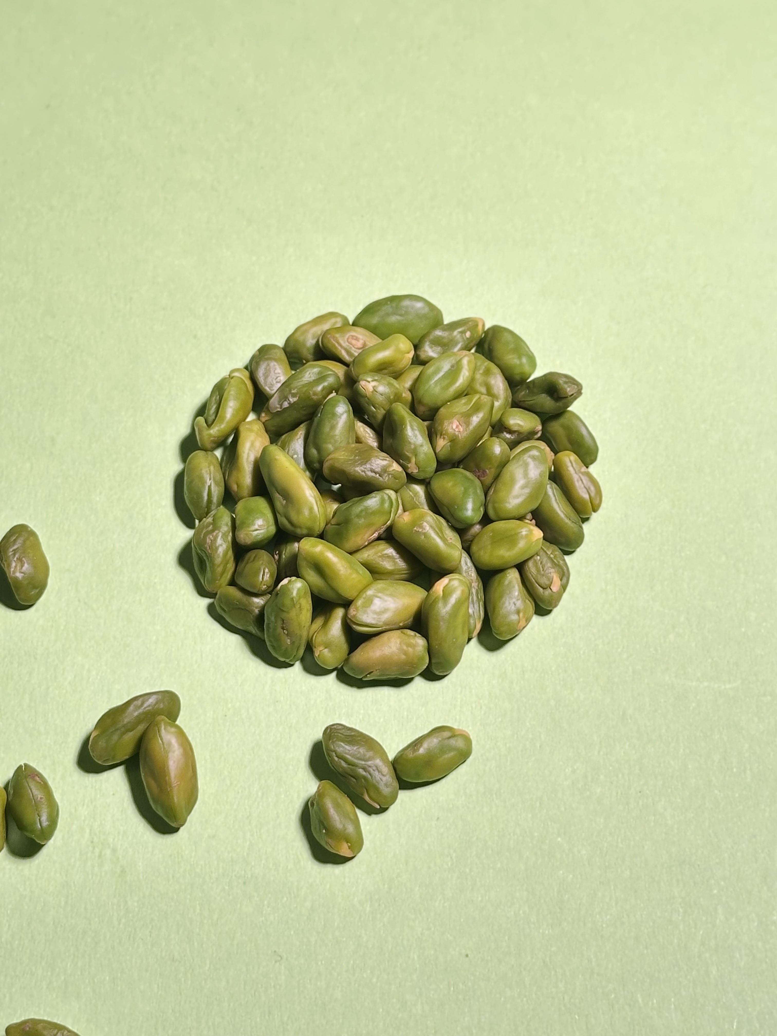 Blanchierter Pistazienkern – Farbe B